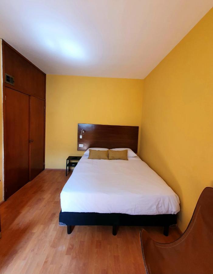Lindas Suites Eugenio Sue México DF Exterior foto